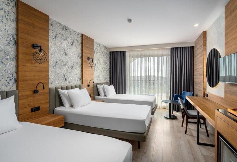Номер Стандарт Трехместный, Sun Heaven Family & Spa