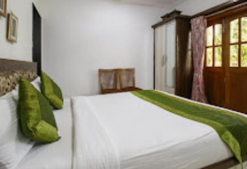 豪华房间, Skylight Royal Stay A Boutique Resort