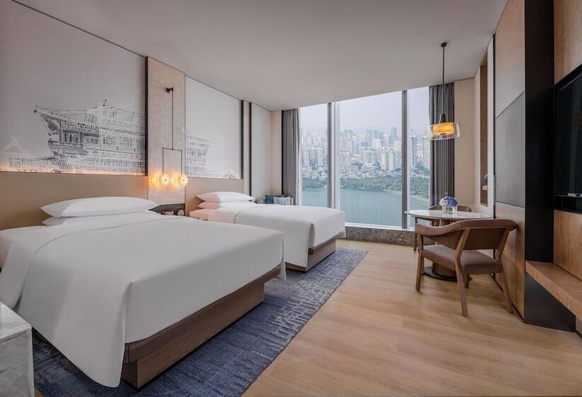 Номер Executive, Wuhan Marriott Hotel Wuchang