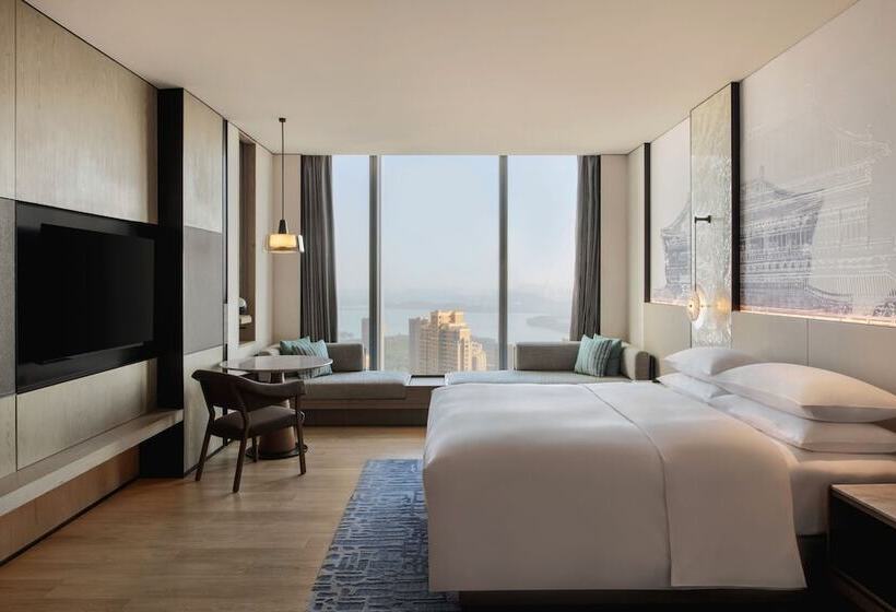 Номер Deluxe Вид на Озеро, Wuhan Marriott Hotel Wuchang