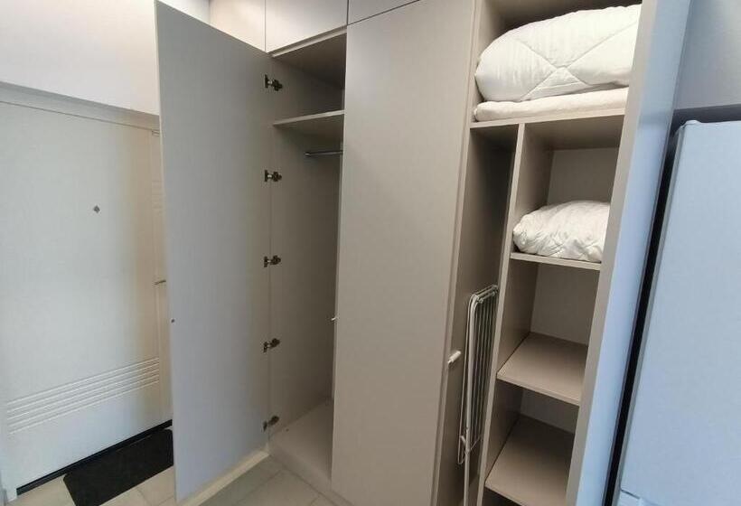 침실 1개 아파트, Apartments Bis House