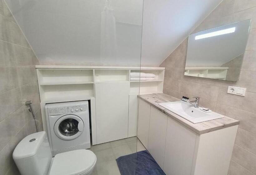 침실 1개 아파트, Apartments Bis House