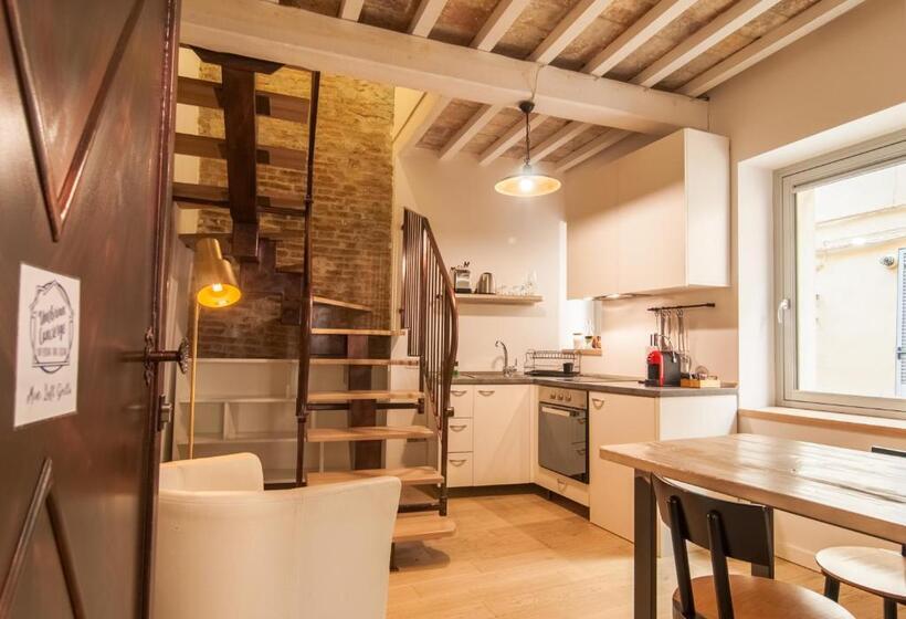 اتاق دوبلکس, Umbrian Concierge   La Corte Del Grillo