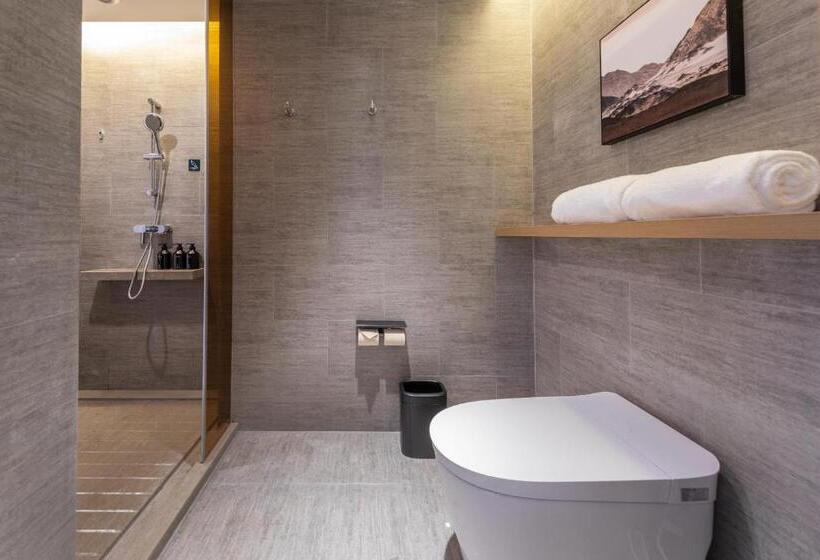 Номер Superior, Atour Hotel Hefei Pearl Plaza Huijin Business Center