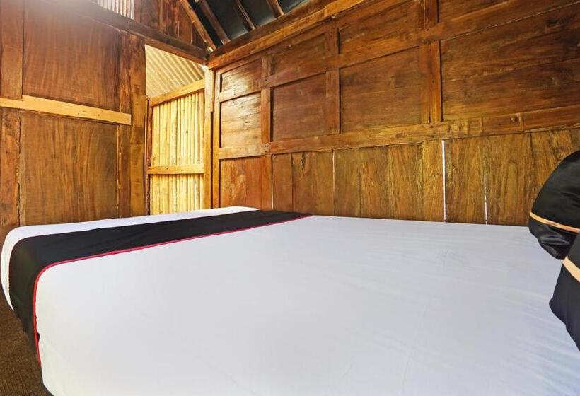 Номер Deluxe, Lembah Mbalong Resort Mitra Reddoorz Near Exit Tol Singosari