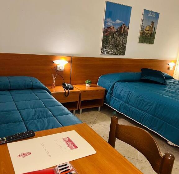 Chambre Standard, Vico Alto Siena