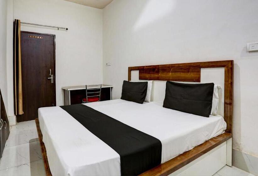 Трехместный Номер Классика, Oyo Hotel Heritage