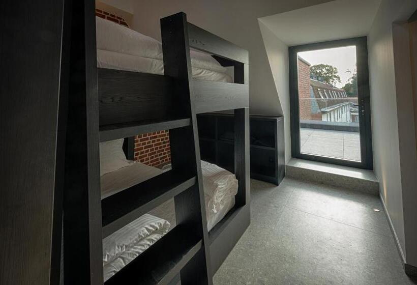 Семейный Номер, Agora Tournai Wellness Suites 3 Appartements Touristiques Sur La Grand Place