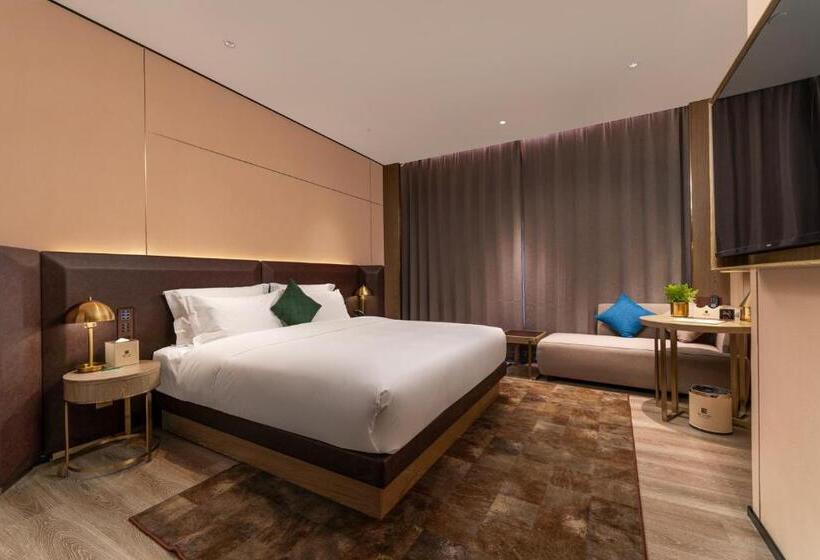 Номер Superior, Echarm Plus Hotel   Foshan Smart New City Zhangcha Metro Station Branch