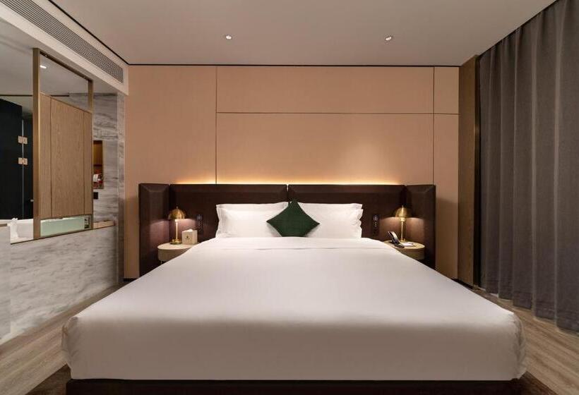 Номер Superior, Echarm Plus Hotel   Foshan Smart New City Zhangcha Metro Station Branch