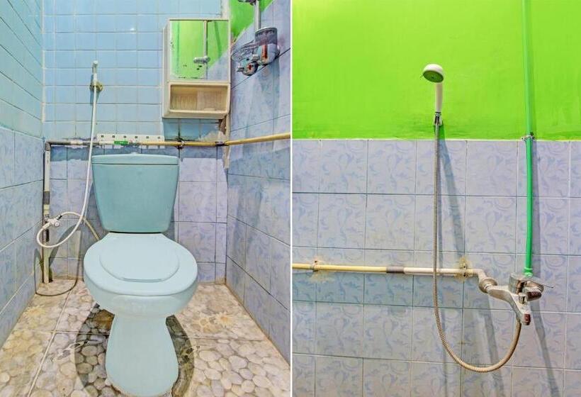 Номер Deluxe, Oyo 93209 Guest House Cemara 3
