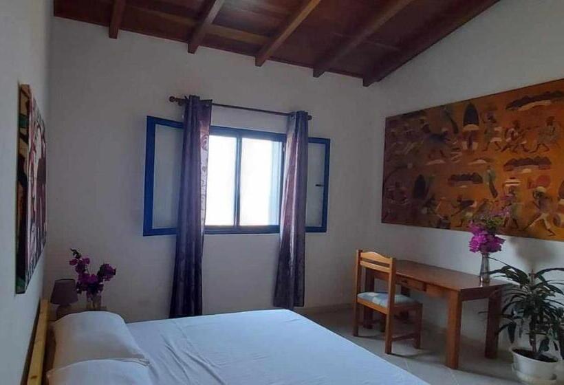 اتاق استاندارد, Casa Torre