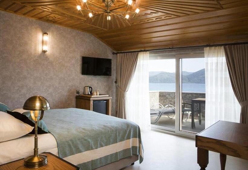 豪华海景房, Göktürk Otel
