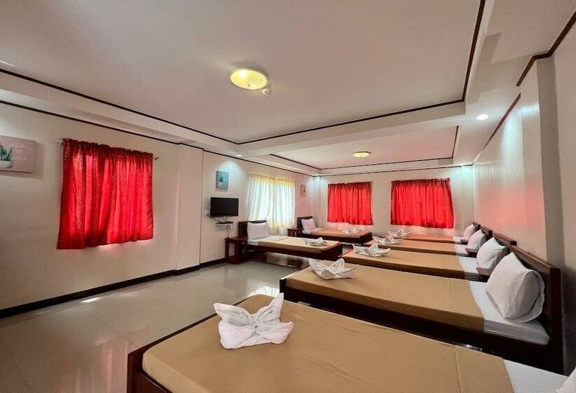 家庭间, Dinah S Tourist Inn