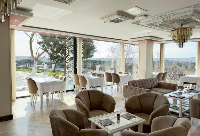 带大床的标准间, Green Roof Hotel & Spa