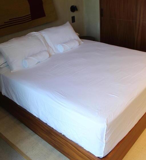 Suite, Maramara More To Live
