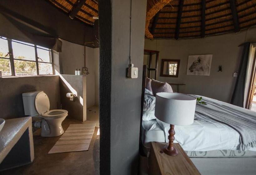 샬레, Nsala Wilderness Camp