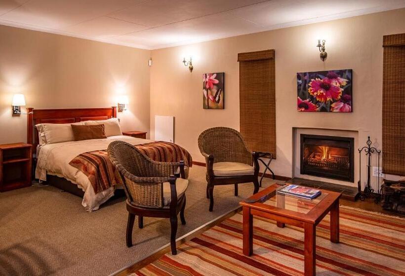 Номер Стандарт Вид на Сад, Kuhestan Farm Cottages