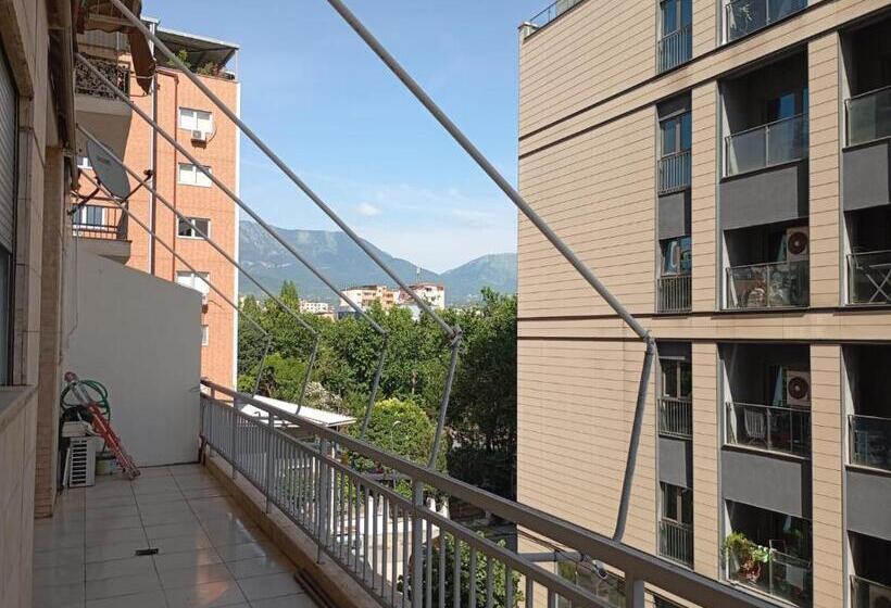 豪华房间, Friends Hostel