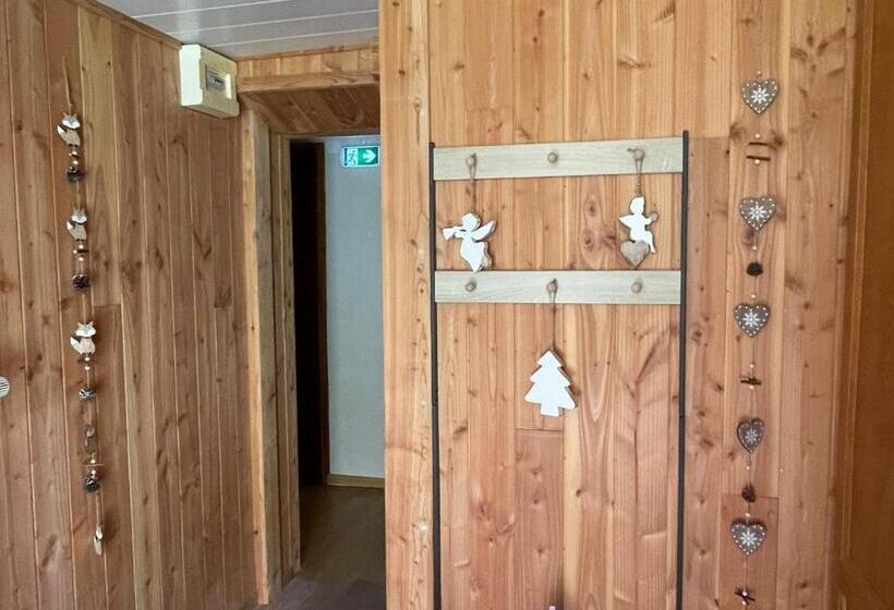 Номер Стандарт, Maison D Hôtes Chaleureuse En Montagne, Proche De La Bresse Hohneck Et Gérardmer, Idéale Pour Randon