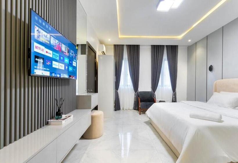 اتاق استاندارد, Mac Apartment
