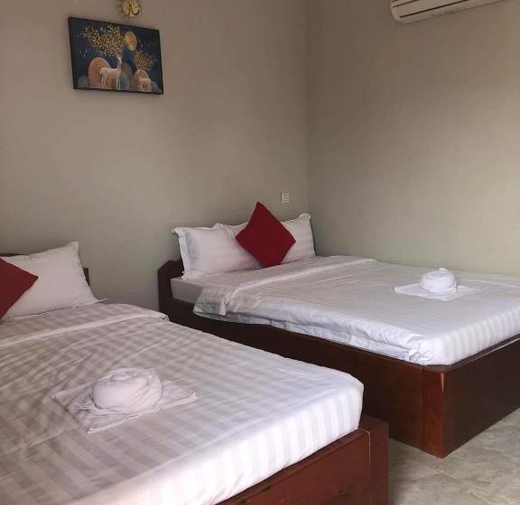 غرفة ديلوكس مزودة بشرفة, Kro Nhep Guesthouse