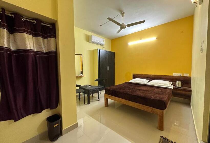 Номер Deluxe, The Kaya Backpackers Rooms Srirangam