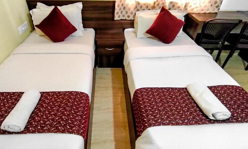 标准间, Bangalore Airport Inn Hotel, Airport Pickup & Drop Available 24x7