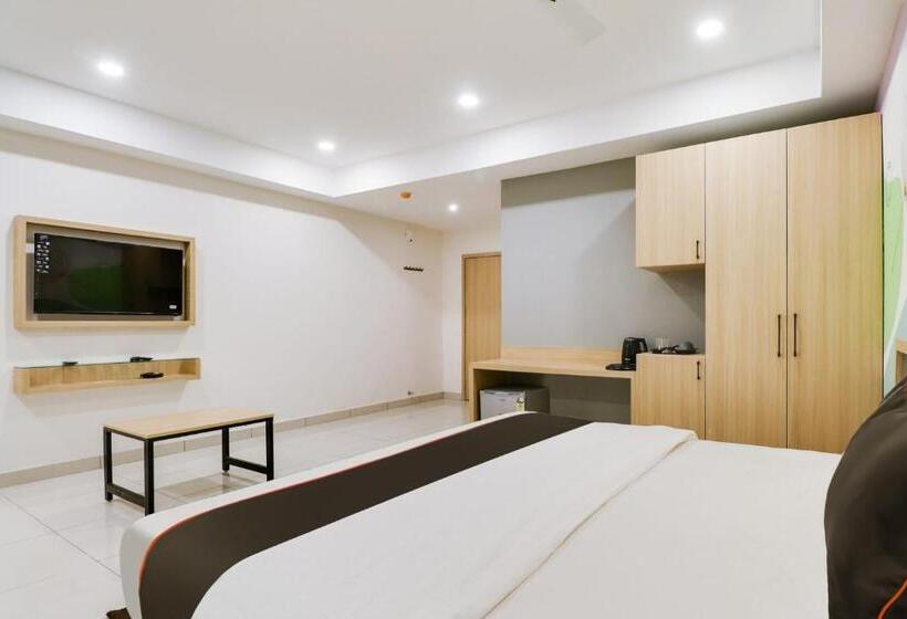 三人经典房间, Collection O 81219 Hotel River View