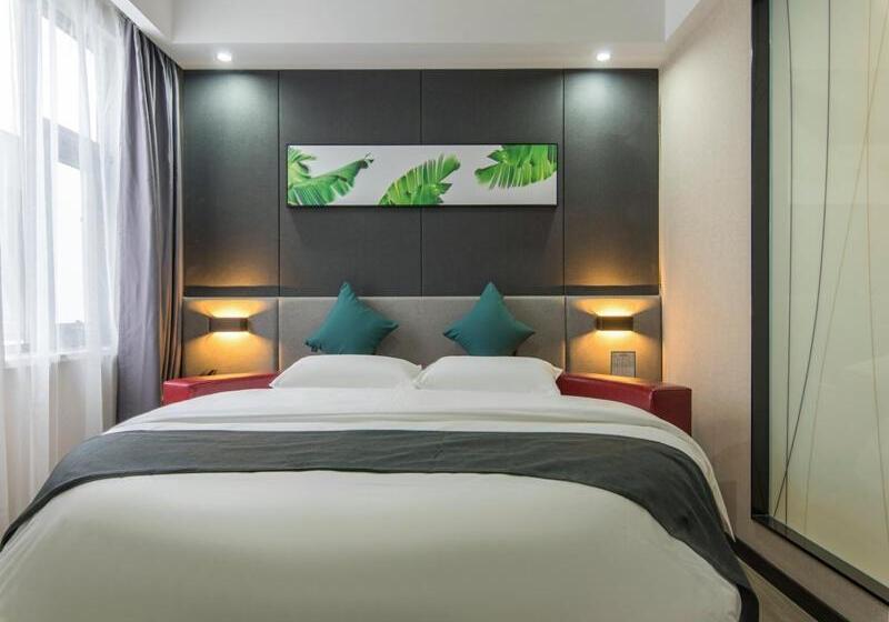 Romantic Room, Thank Inn Plus Jiaozuo Jiefang District Heping Street