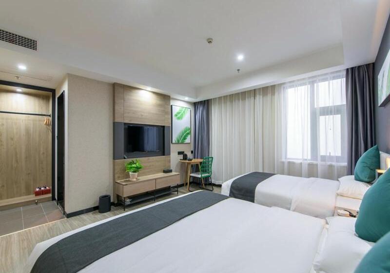 Семейный Номер Superior, Thank Inn Plus Jiaozuo Jiefang District Heping Street