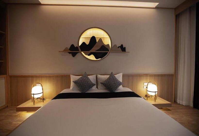 Люкс Повышенной Комфортности, The Arch Phuket