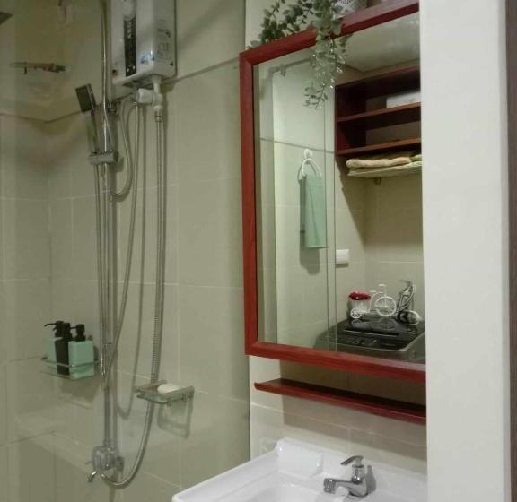 Апартаменты 1 Спальня с Балконом, Oasis Chic By The Bay Pasay City Near Mall Of Asia