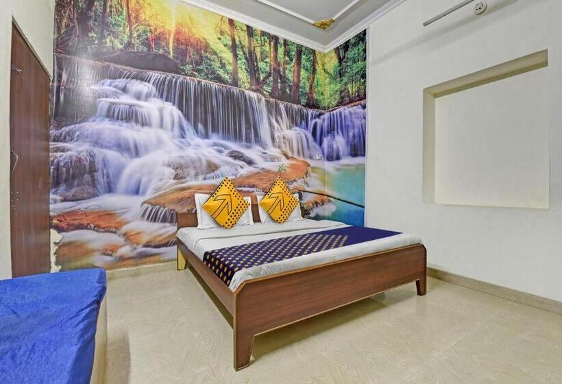 三人经典房间, Spot On Hotel Gangaur Midway