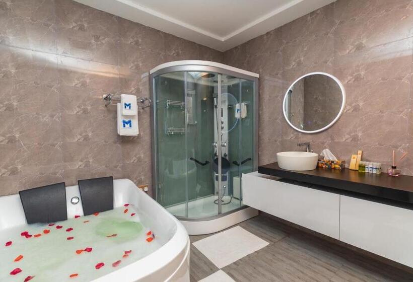 프레지덴셜 스위트, Marlin All Inclusive Resort