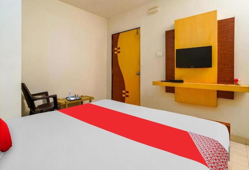Трехместный Номер Классика, Oyo Flagship 81135 Sri Mahadeva Grand Ac Residency