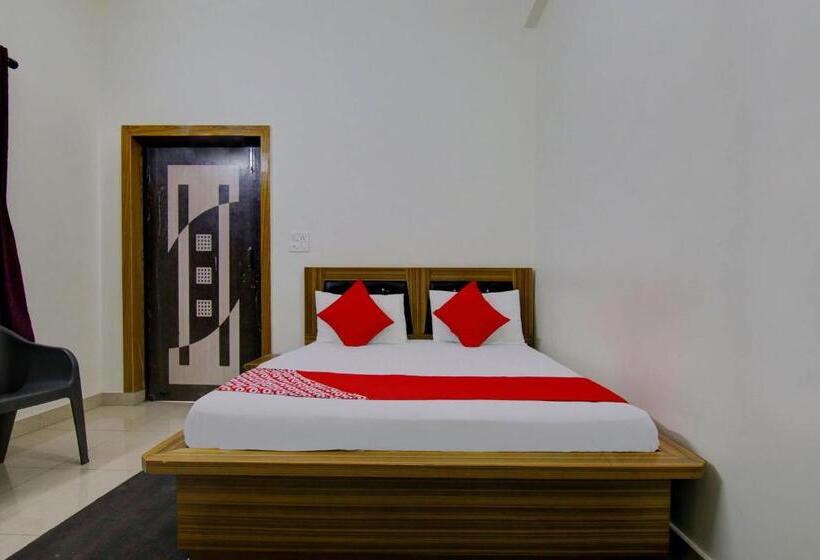 三人经典房间, Oyo Flagship Sadhna Home Stay