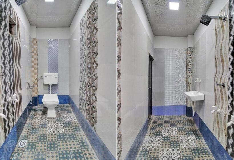 Трехместный Номер Классика, The Village Resort