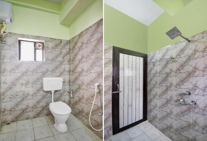 Трехместный Номер Классика, Oyo Subha Utsab Guest House