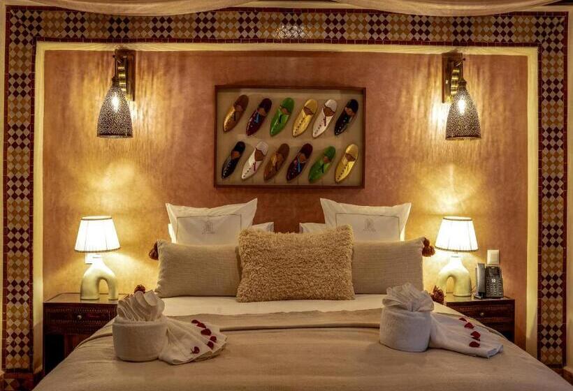 اتاق لوکس, Riad Almisk