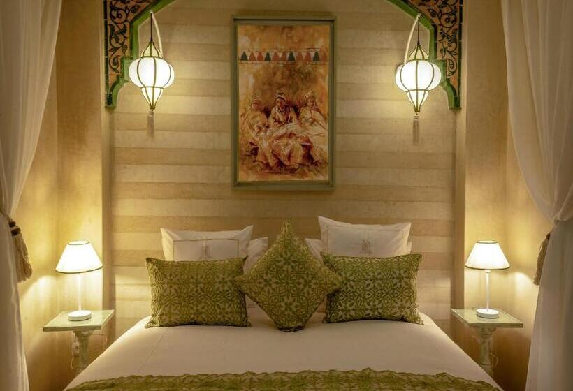 سوییت, Riad Almisk