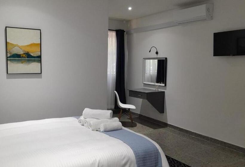 Семейный Номер Вид на Сад, The Wishing Well Guest House Self Catering