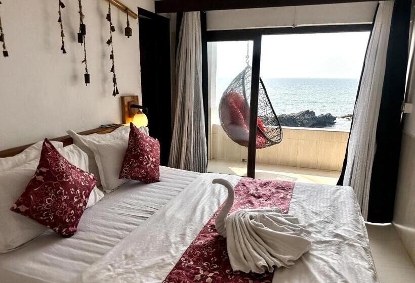 带大床的高级房间, Ats  Arambol