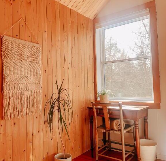 Номер Стандарт Совместная Ванная, Auberge Yoga Salamandre