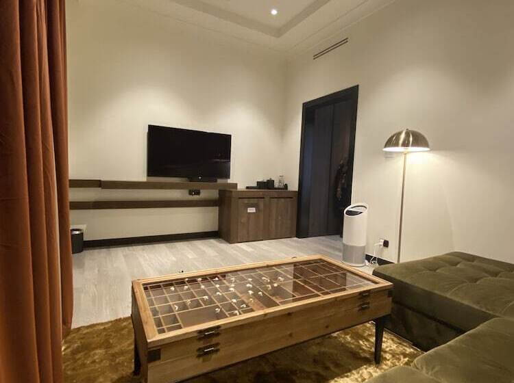 Люкс Повышенной Комфортности, D Avenue Boutique Hotel Accra