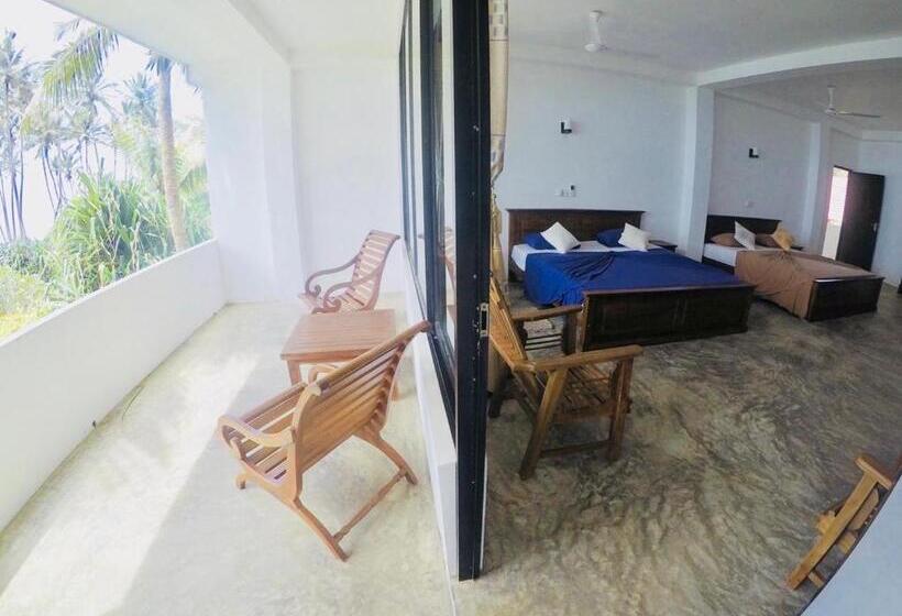 Номер Deluxe Вид на Море с Балконом, Moon Bridge Beach Resort