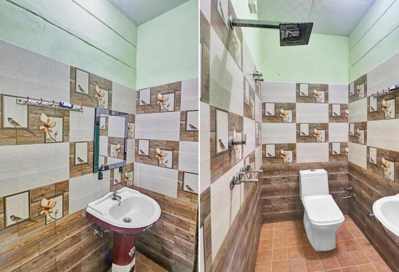 Трехместный Номер Классика, Oyo 84441 Hotel Maharaja
