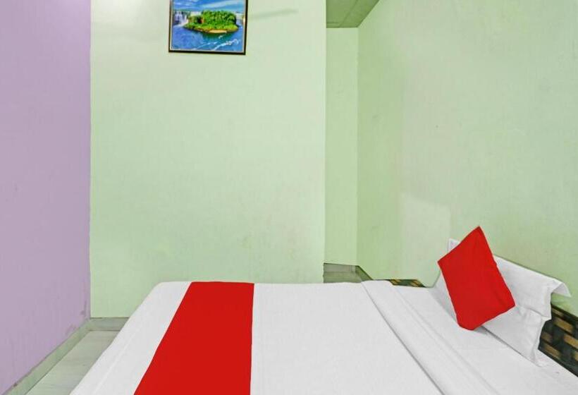 Трехместный Номер Классика, Oyo 84441 Hotel Maharaja