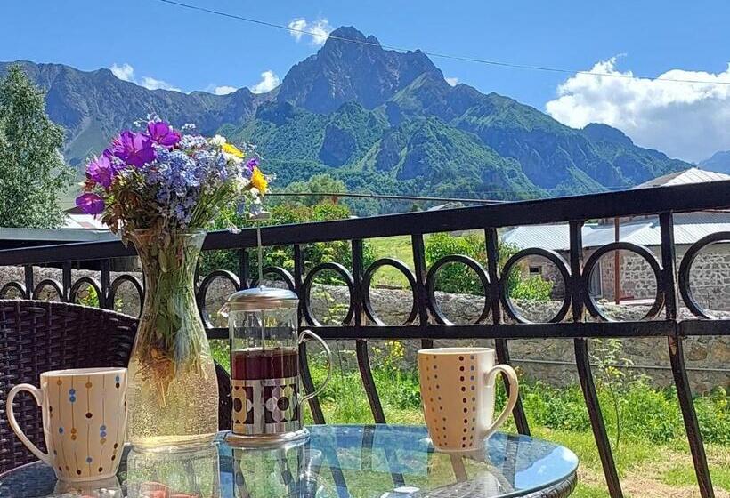 ４ベッドルームクラシックタイプ, Cozy Hotel Kazbegi