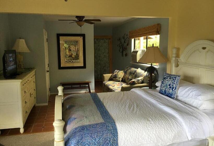 Полулюкс Повышенной Комфортности, Marjorie S Kauai Inn